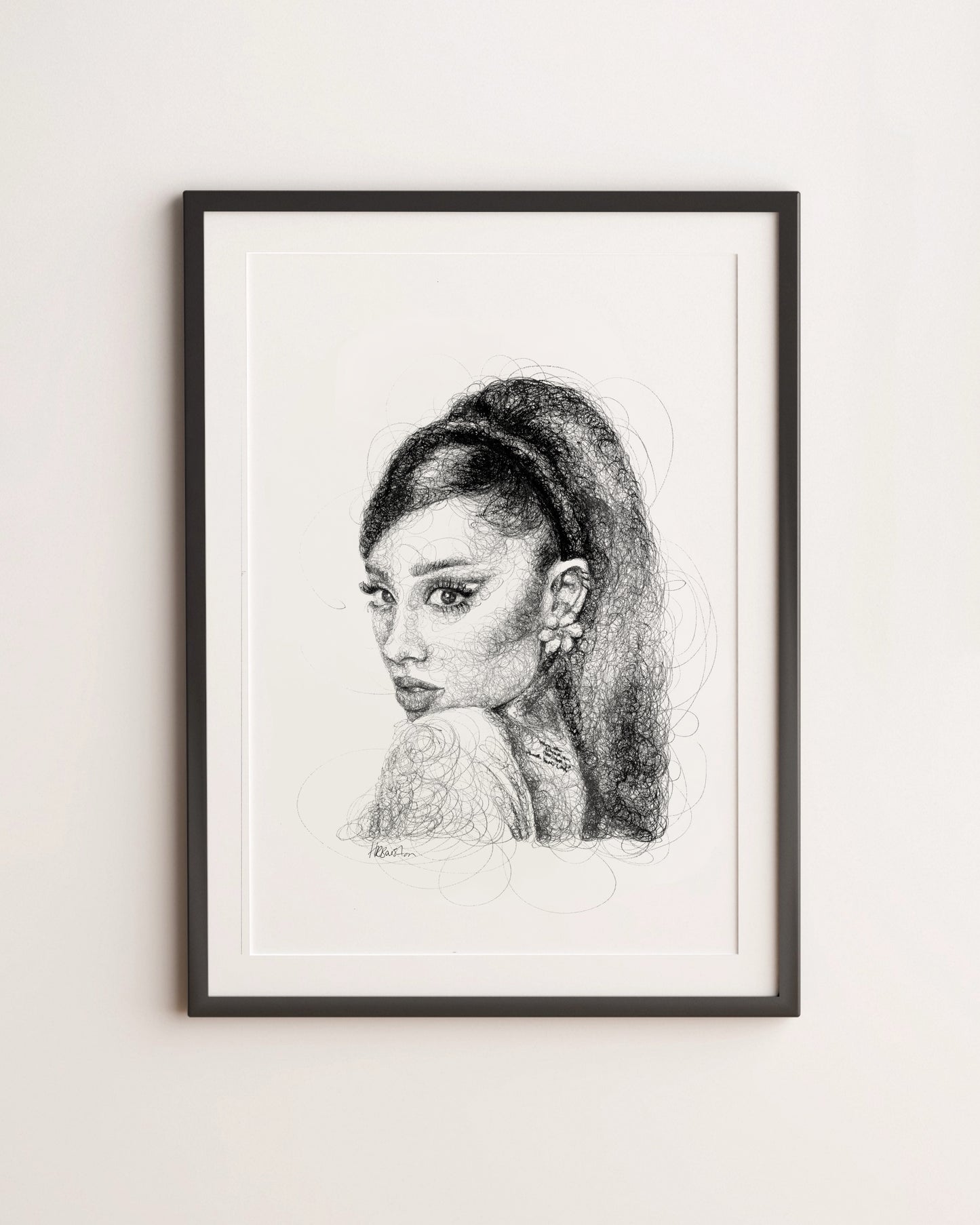 ARIANA GRANDE PRINT